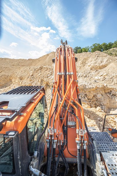 Nouvelle pelle Doosan DX420LC-7 Phase V : la plus performante de sa catégorie